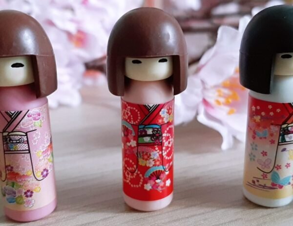 Gomme Iwako kokeshi – Image 3