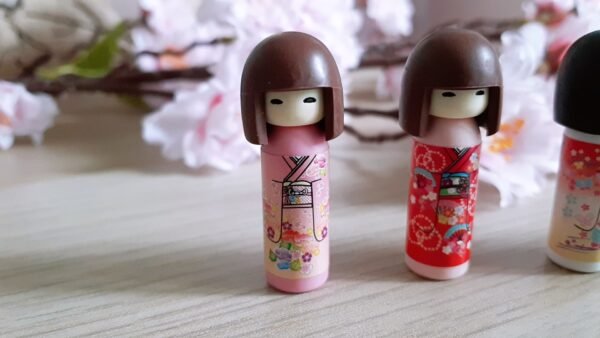 Gomme Iwako kokeshi – Image 2